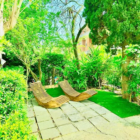 Brando Exclusive - 9p - Bike - Near Sabaudia & Pontine Beaches - Jubilee Ideal - Not A Typical Villa, It's Truly A Different Experience Vakantiehuis